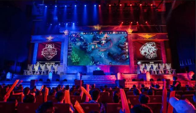 但讽刺的是 但讽刺的是